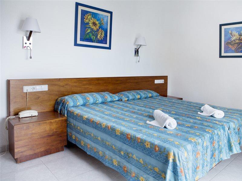 Aparthotel Vibra Bay Σαν Αντόνιο Εξωτερικό φωτογραφία